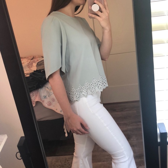 Boutique Mint Dressy Top - Picture 4 of 4